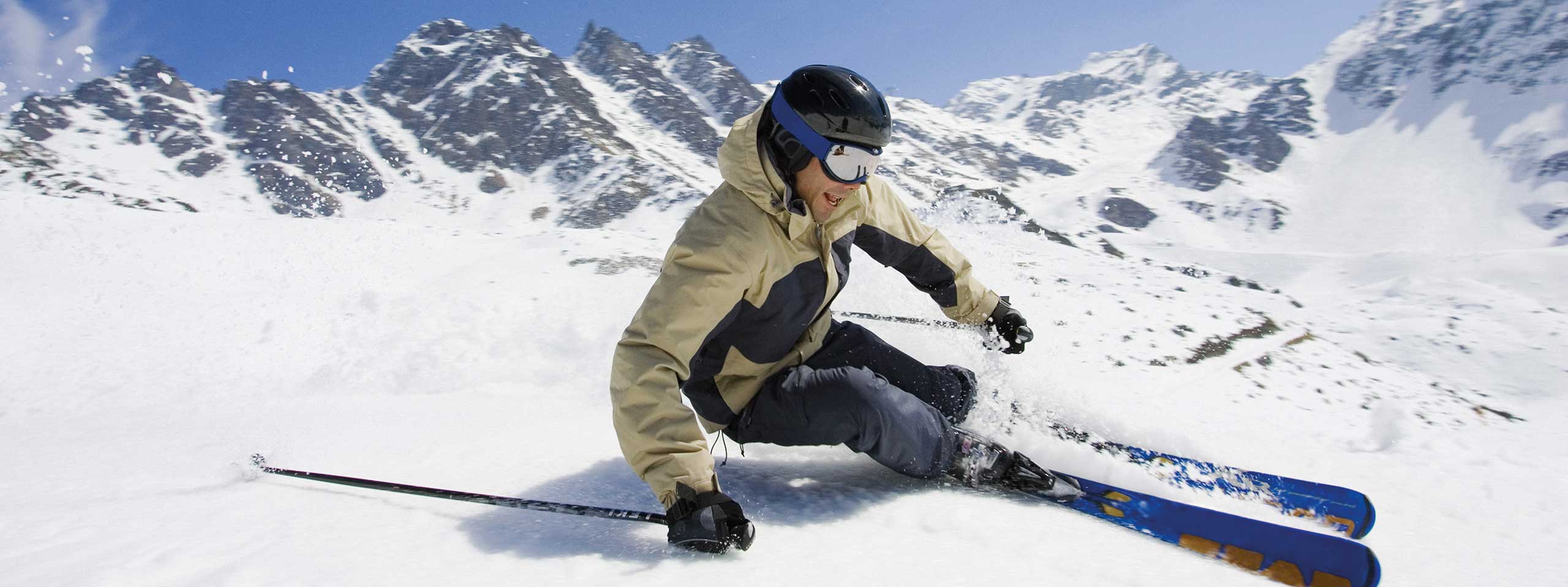 Skifahrer mit Sportbrille