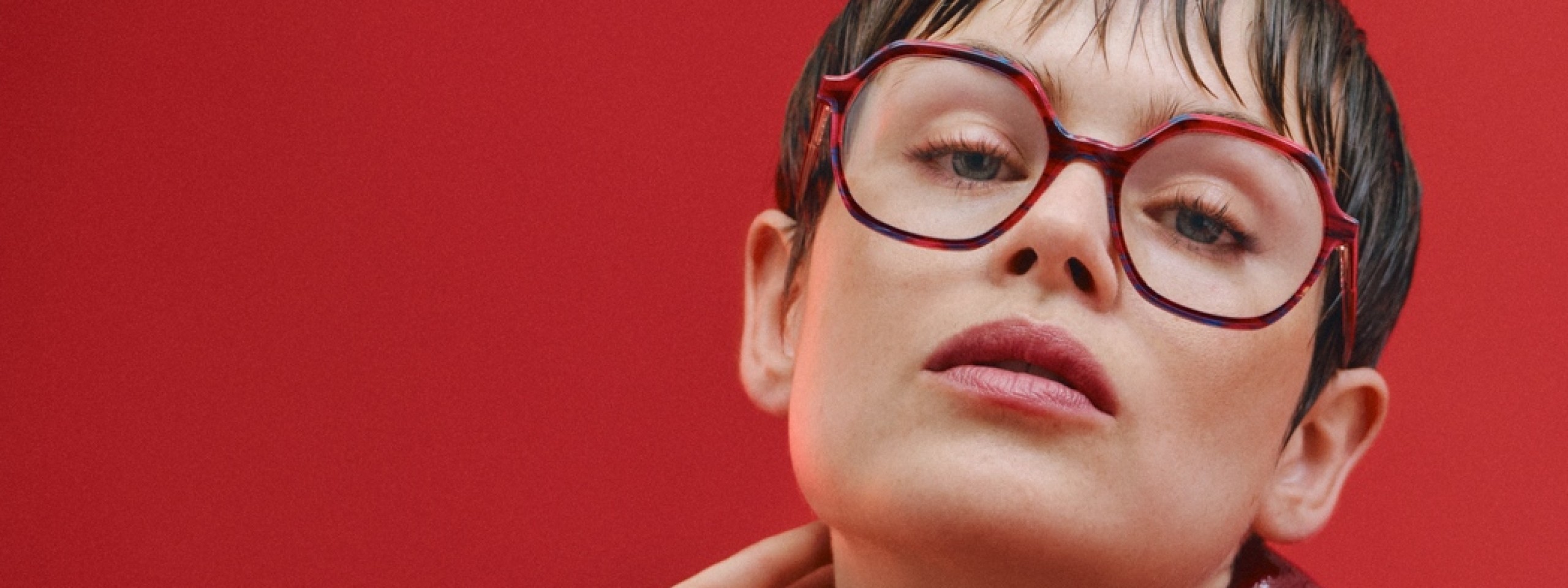 OWP: Frau mit Brille